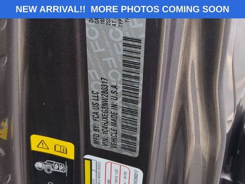 Certified 2022 Jeep Wrangler Unlimited Sahara image 38