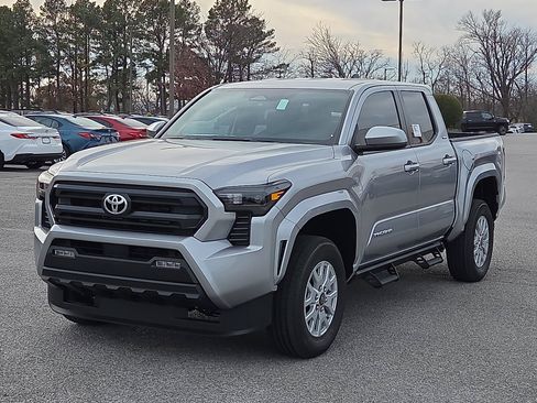 New 2026 Toyota Tacoma SR5 image 2