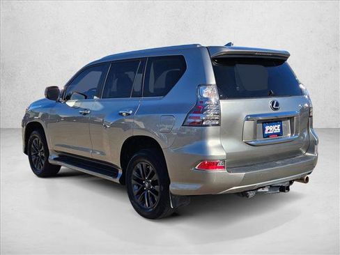 Used 2021 Lexus GX 460 Premium w/ Premium Package image 9