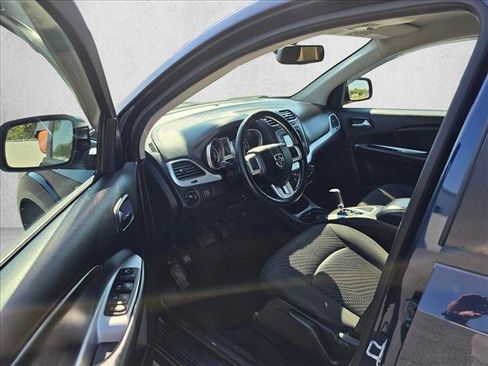 Used 2018 Dodge Journey SXT w/ Connectivity Group AWD/4WD image 23