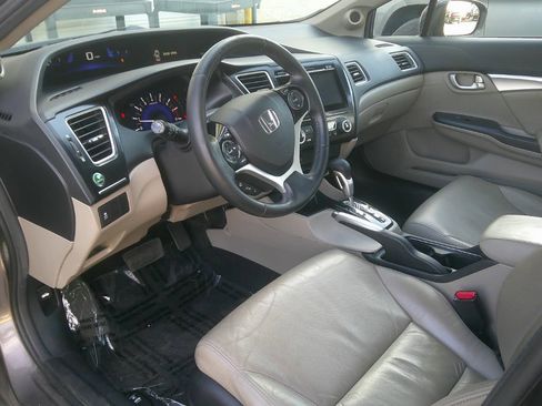 Used 2014 Honda Civic EX-L image 9