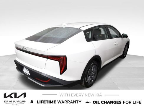 New 2026 Kia K4 FWD image 5