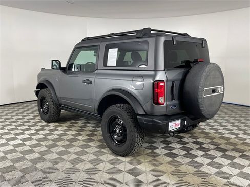 Used 2022 Ford Bronco Black Diamond image 24