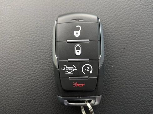 New 2026 RAM 1500 Big Horn AWD/4WD image 30