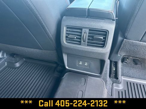 Used 2025 Nissan Rogue SV AWD/4WD image 25