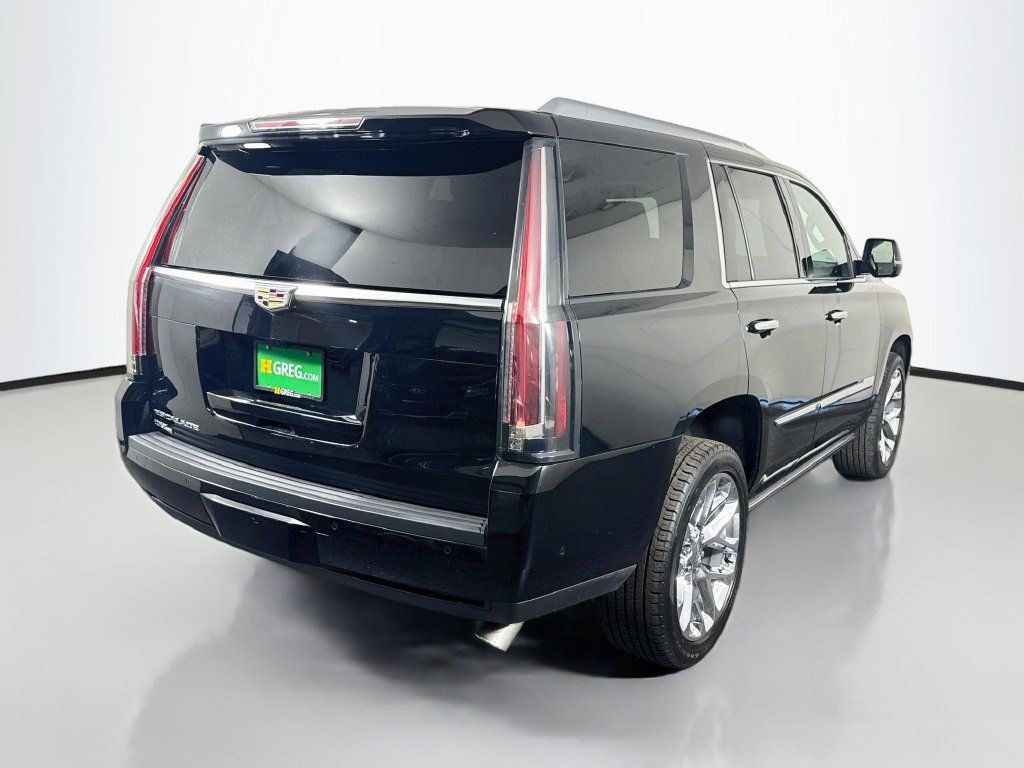 Used 2020 Cadillac Escalade Platinum AWD/4WD image 10