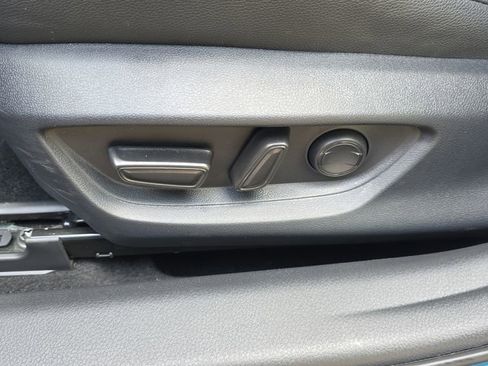 Used 2026 Toyota Camry SE FWD image 16