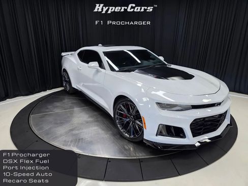 Used 2021 Chevrolet Camaro ZL1 RWD image 1