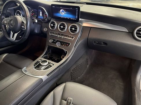 Used 2019 Mercedes-Benz C 300 Sedan w/ Premium Package image 38