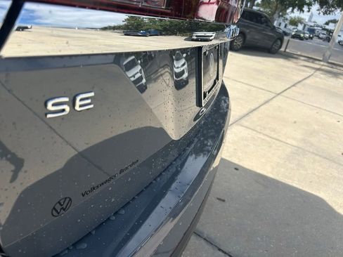 New 2026 Volkswagen Atlas SE image 25