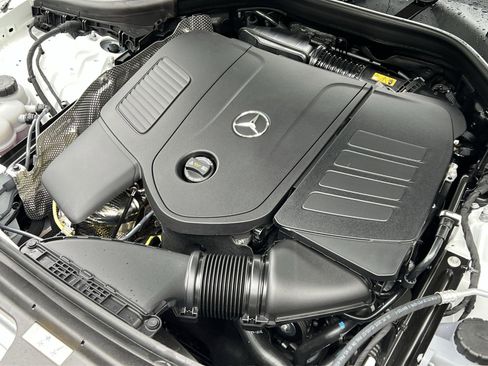 Used 2026 Mercedes-Benz GLC 300 4MATIC image 27