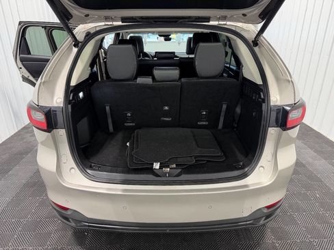 Used 2025 MAZDA CX-90 3.3 Turbo w/ Preferred Package image 10