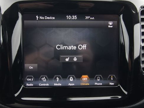 Used 2019 Jeep Compass Altitude image 33