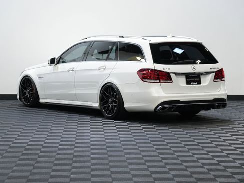 Used 2014 Mercedes-Benz E 63 AMG S-Model w/ Driver Assistance Package image 8