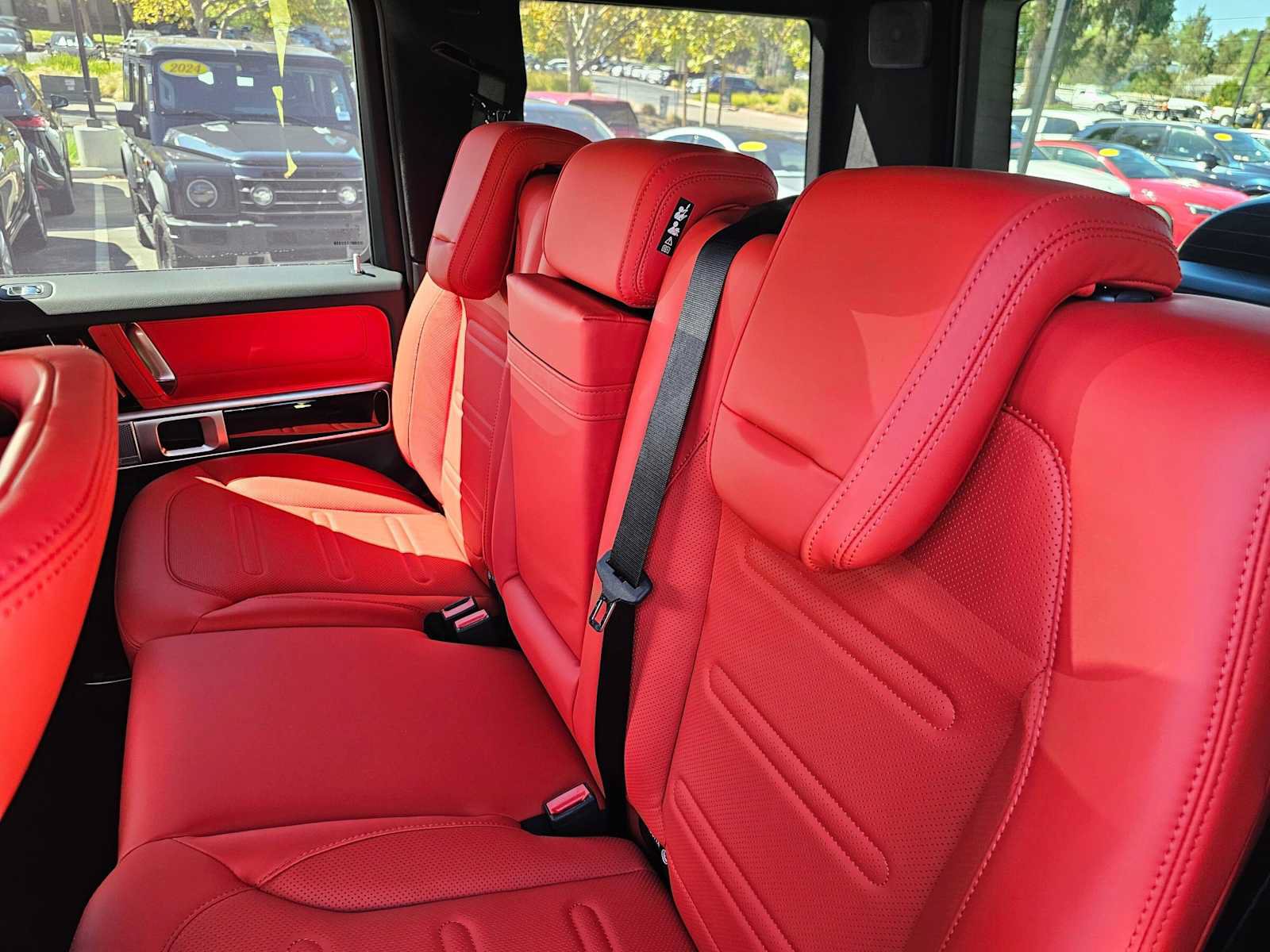 New 2027 Mercedes-Benz G 580 e image 17