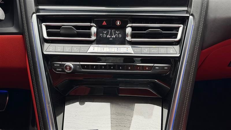 Used 2019 BMW M850i xDrive Coupe w/ M Carbon Exterior Package AWD/4WD image 43