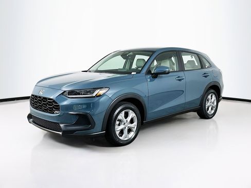 Used 2024 Honda HR-V LX image 3