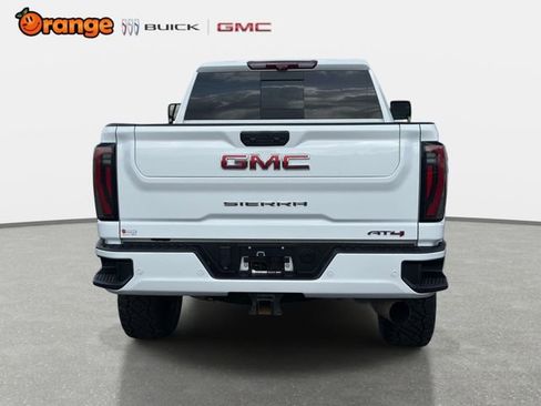 Used 2024 GMC Sierra 3500 AT4 w/ AT4 Premium Plus Package AWD/4WD image 4