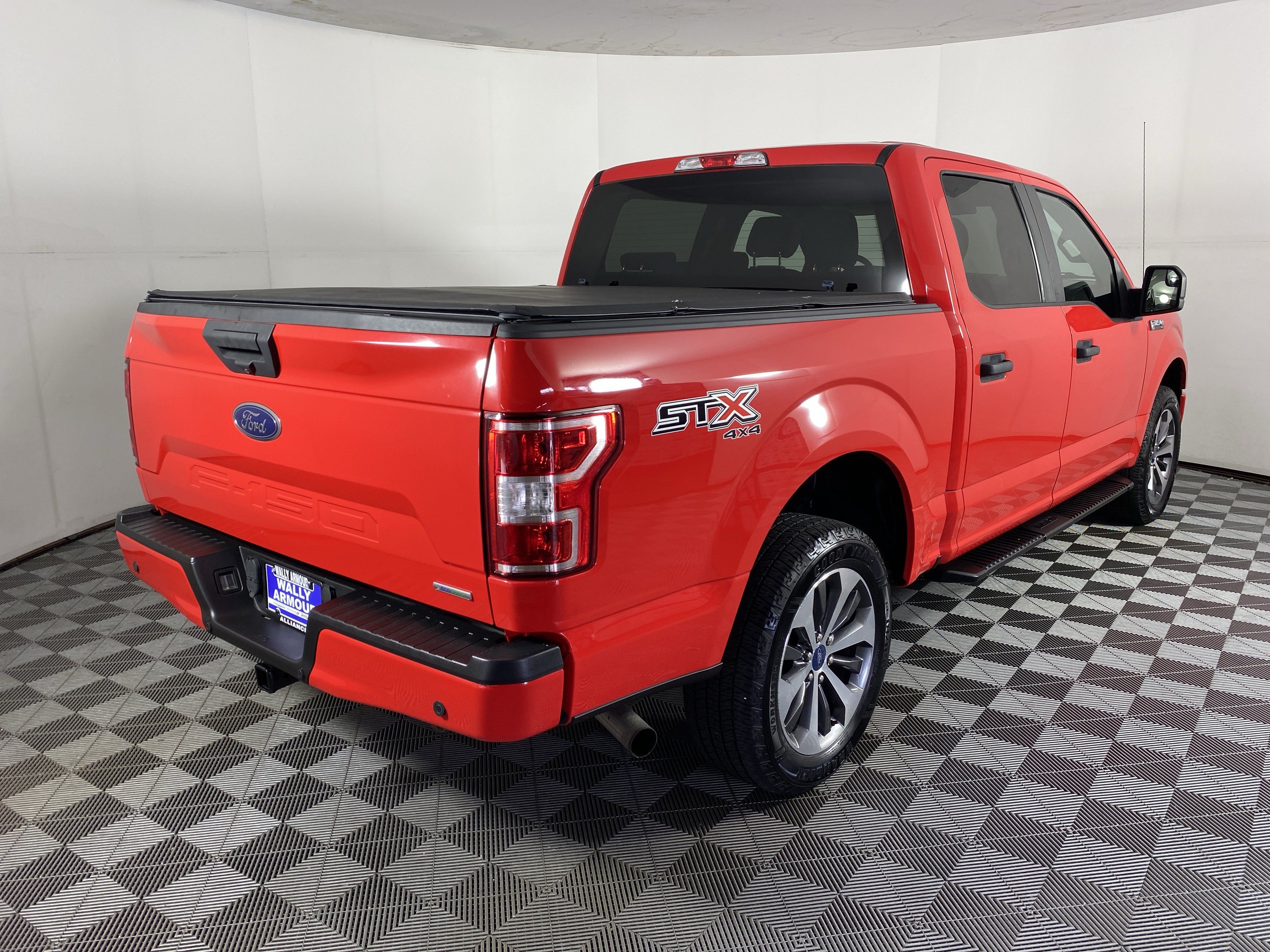 Used 2019 Ford F150 XL w/ Equipment Group 101A Mid AWD/4WD image 6