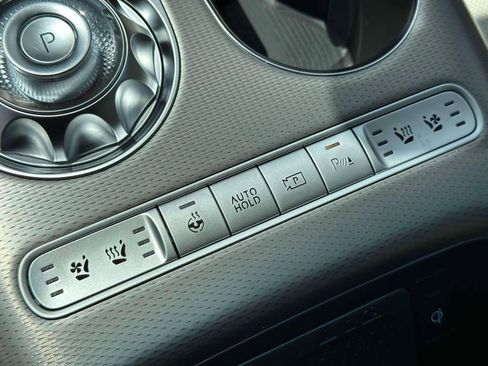 New 2024 Genesis GV60 Performance image 32