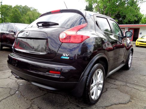 Used 2014 Nissan Juke SV w/ Navigation Package image 5
