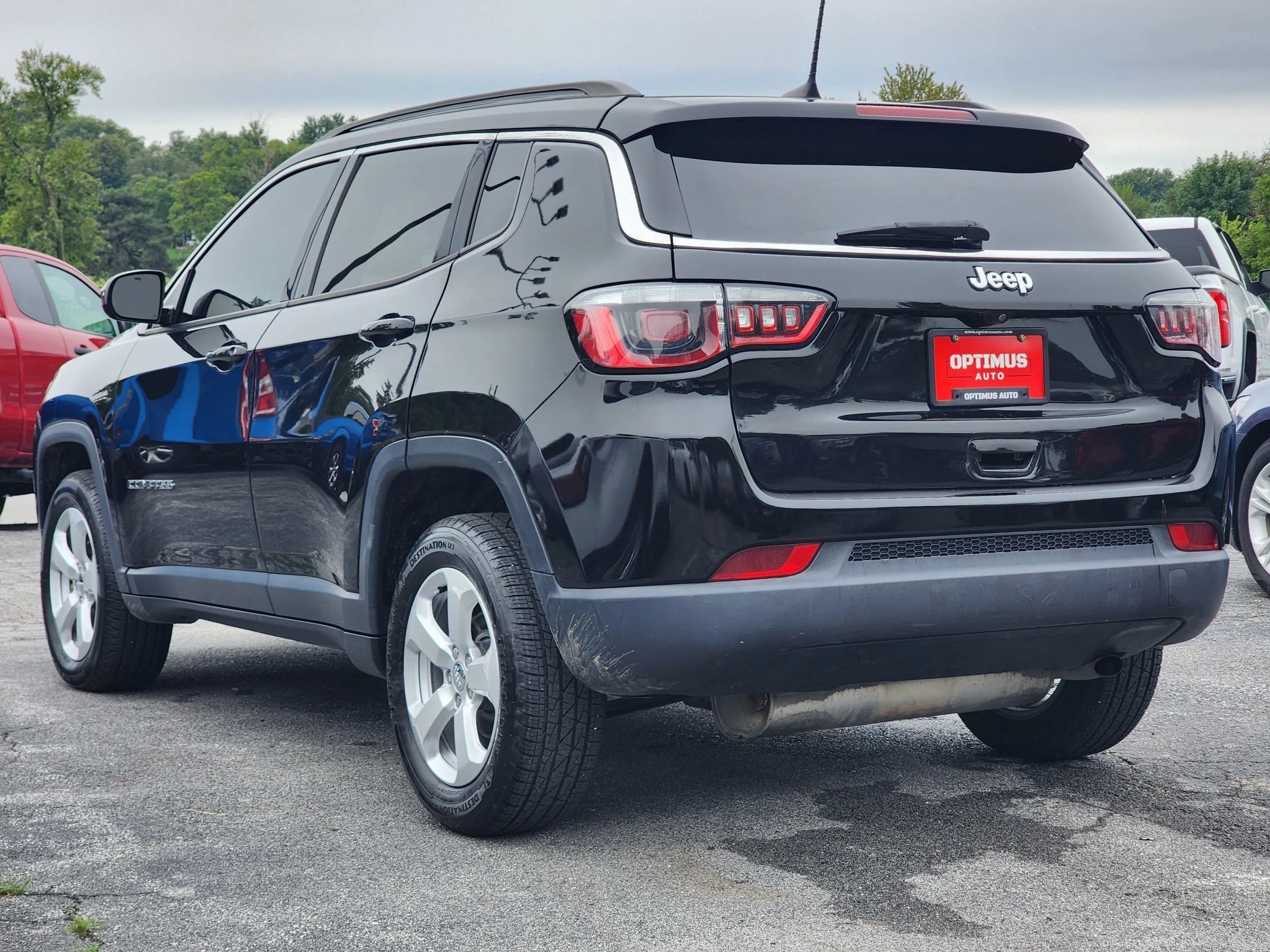 Used 2020 Jeep Compass Latitude w/ Cold Weather Group AWD/4WD image 5