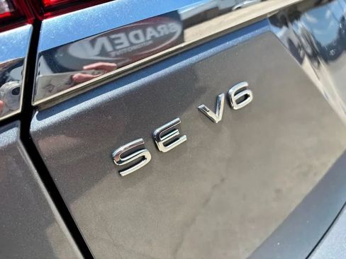 Used 2023 Volkswagen Atlas SE FWD image 9