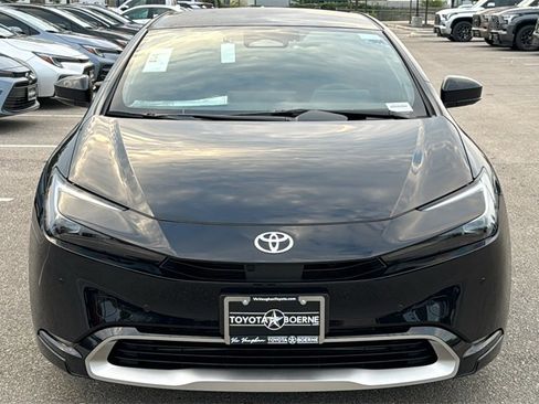 New 2026 Toyota Prius Plug-In Hybrid image 2