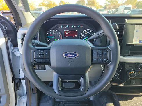 New 2025 Ford F350 XL w/ XL Chrome Package image 21