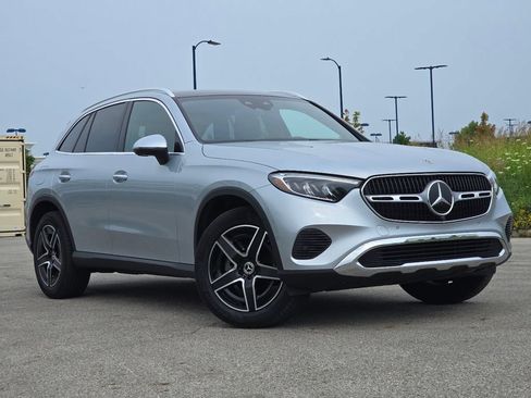 Certified 2026 Mercedes-Benz GLC 300 4MATIC image 1