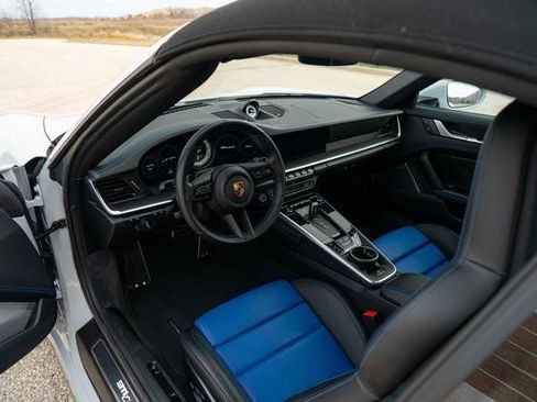 Used 2023 Porsche 911 Turbo S image 37