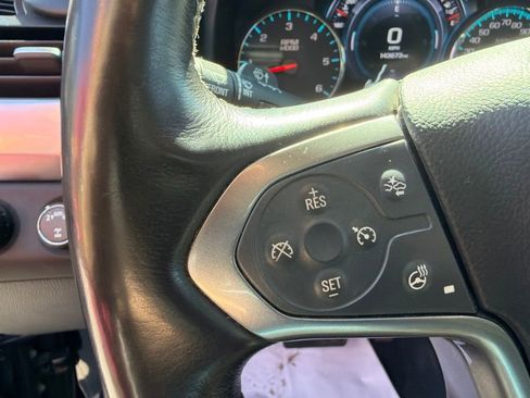 Used 2017 Chevrolet Suburban Premier AWD/4WD image 20