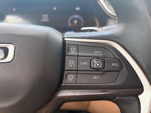 Used 2021 Jeep Grand Cherokee L Limited RWD image 28