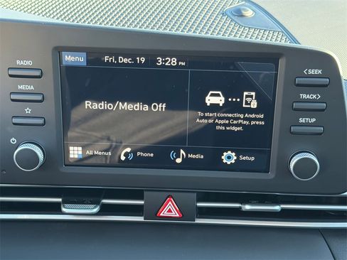 New 2026 Hyundai Elantra SE image 28