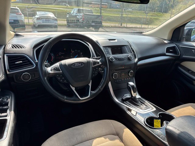 Used 2017 Ford Edge SEL AWD/4WD image 12