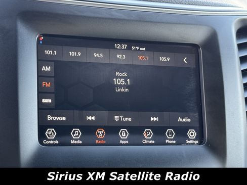 Used 2020 Jeep Cherokee Latitude Plus w/ Cold Weather Group image 8