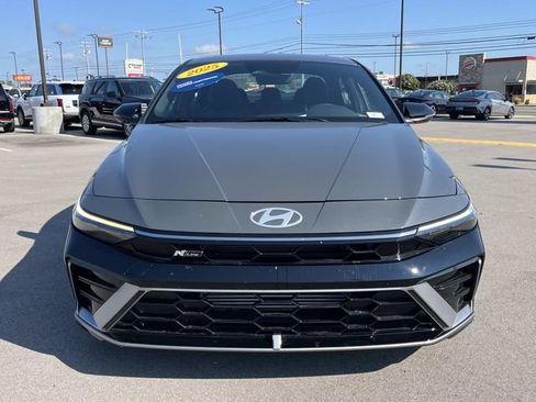 Certified 2025 Hyundai Elantra N Line FWD image 8