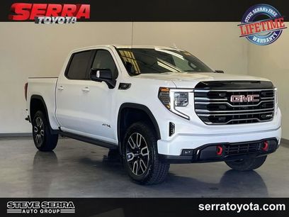 Used 2025 GMC Sierra 1500 AT4 w/ AT4 Premium Package