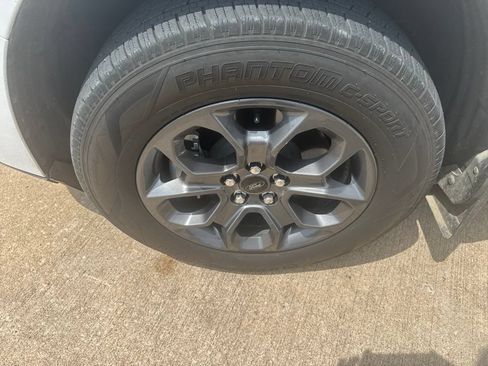 Used 2024 Ford Maverick XLT FWD image 10