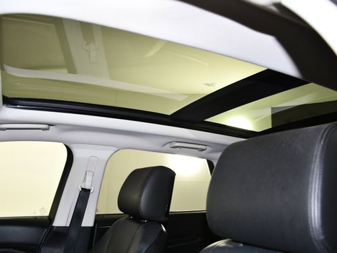 Used 2016 Ford Edge Titanium w/ Equipment Group 301A image 38