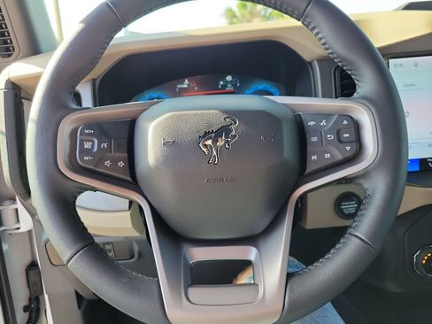 New 2026 Ford Bronco Big Bend w/ Black Diamond Package AWD/4WD image 18