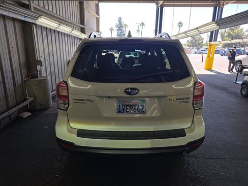Used 2017 Subaru Forester 2.5i Premium AWD/4WD image 5