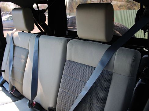 Used 2008 Jeep Wrangler Unlimited Sahara w/ Trailer Tow Group image 11