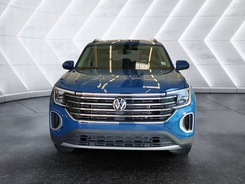 Used 2026 Volkswagen Atlas SE AWD/4WD image 2