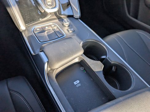 Certified 2025 Acura TLX w/ Technology Package image 22