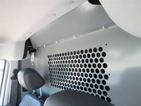 Used 2020 Ford Transit Connect XL image 27