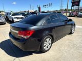 Used 2015 Chevrolet Cruze LS image 4