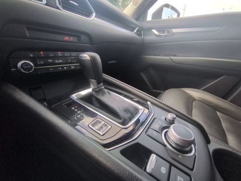 Used 2025 MAZDA CX-5 AWD 2.5 S w/ Preferred Package image 19