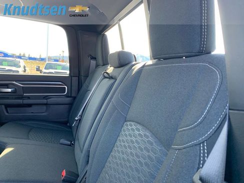 Used 2025 RAM 2500 Big Horn image 17