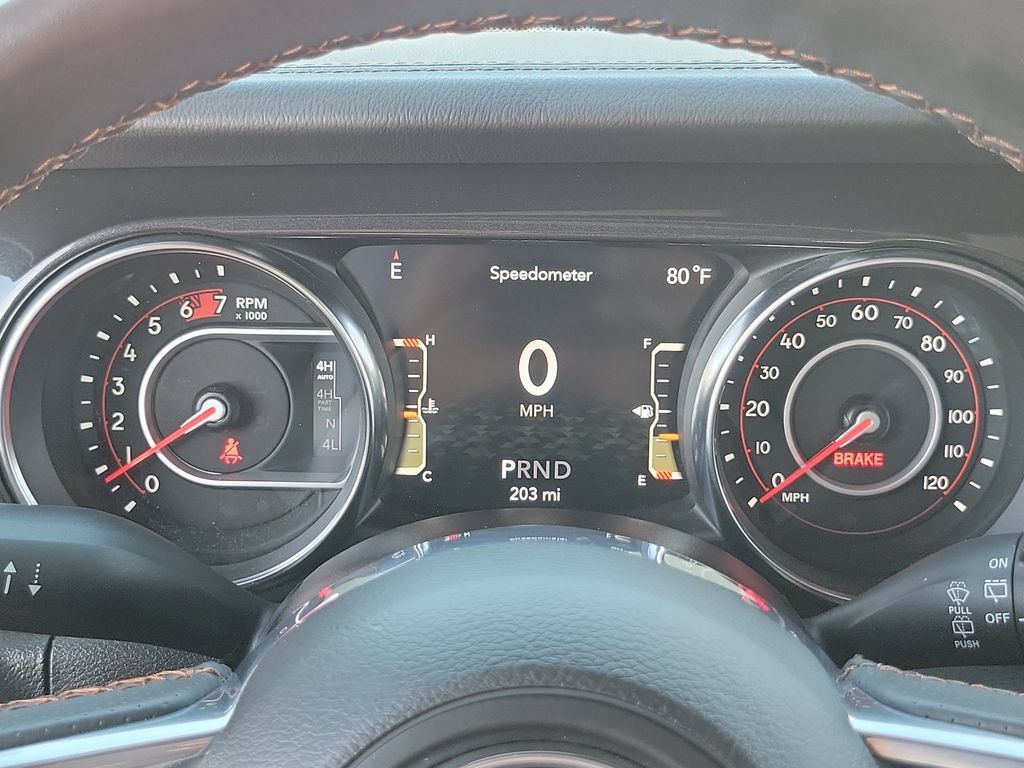 Used 2022 Jeep Wrangler Unlimited Rubicon w/ Dual Top Group AWD/4WD image 7